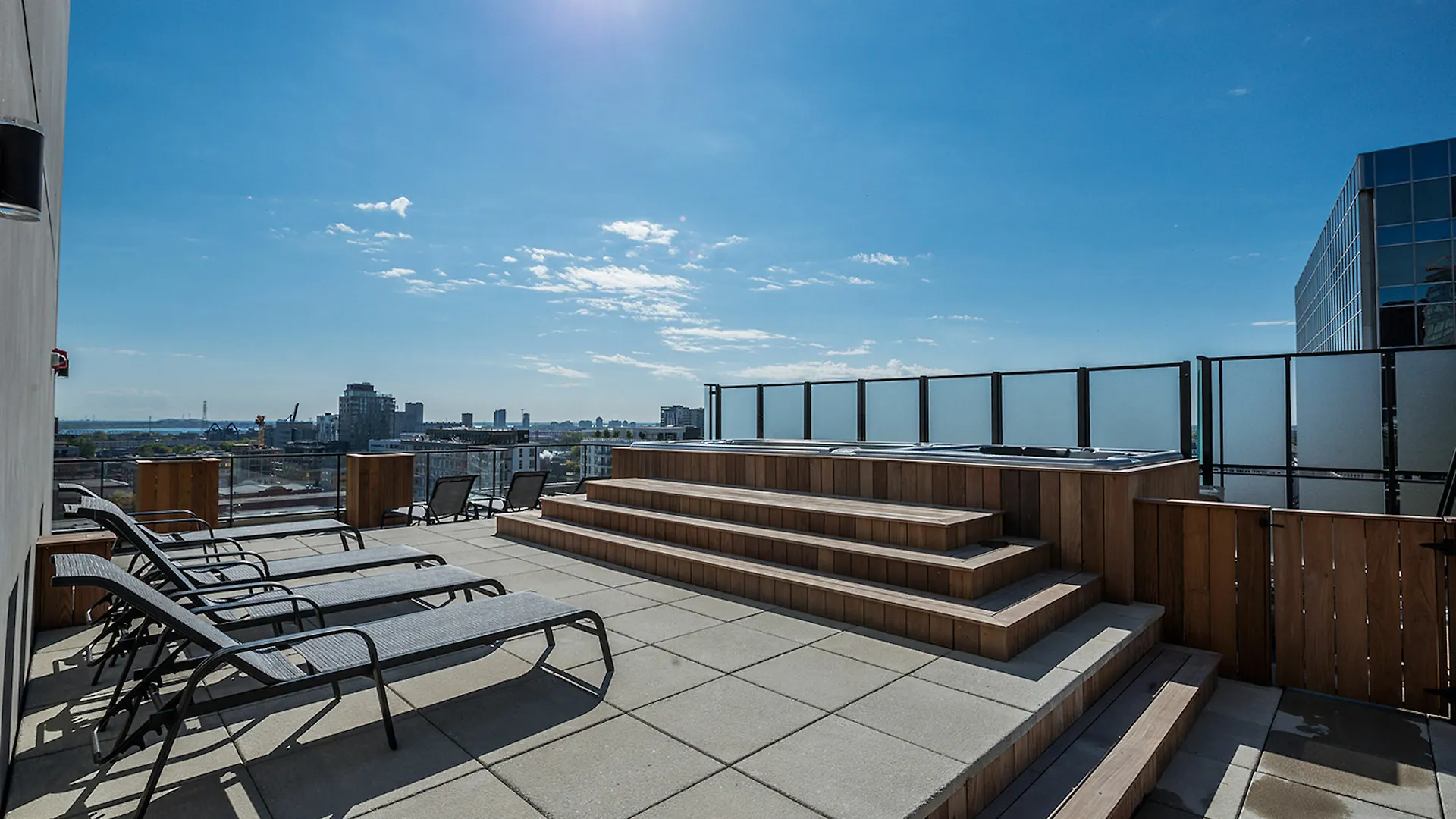 Chic 1Br In Old Montreal By Sonder Lägenhet
