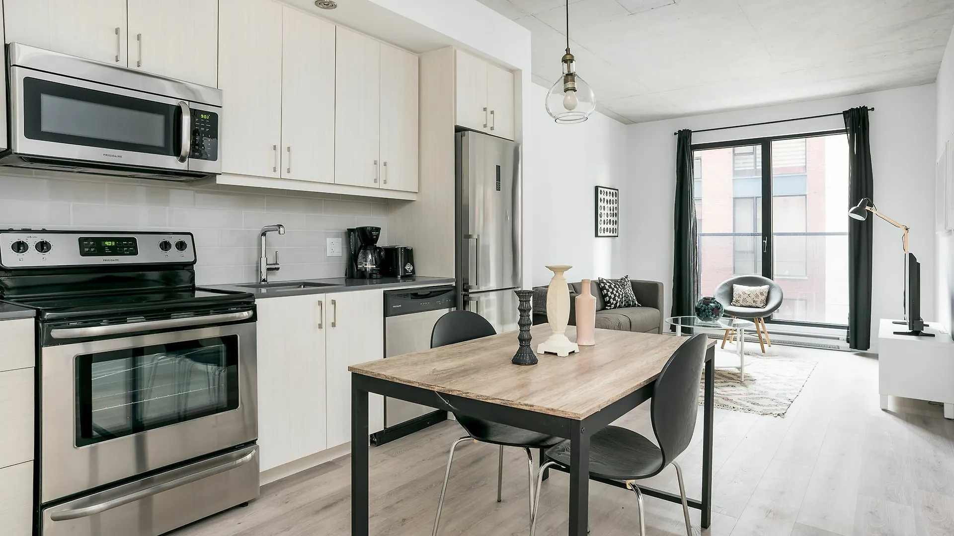 Chic 1Br In Old Montreal By Sonder Lägenhet