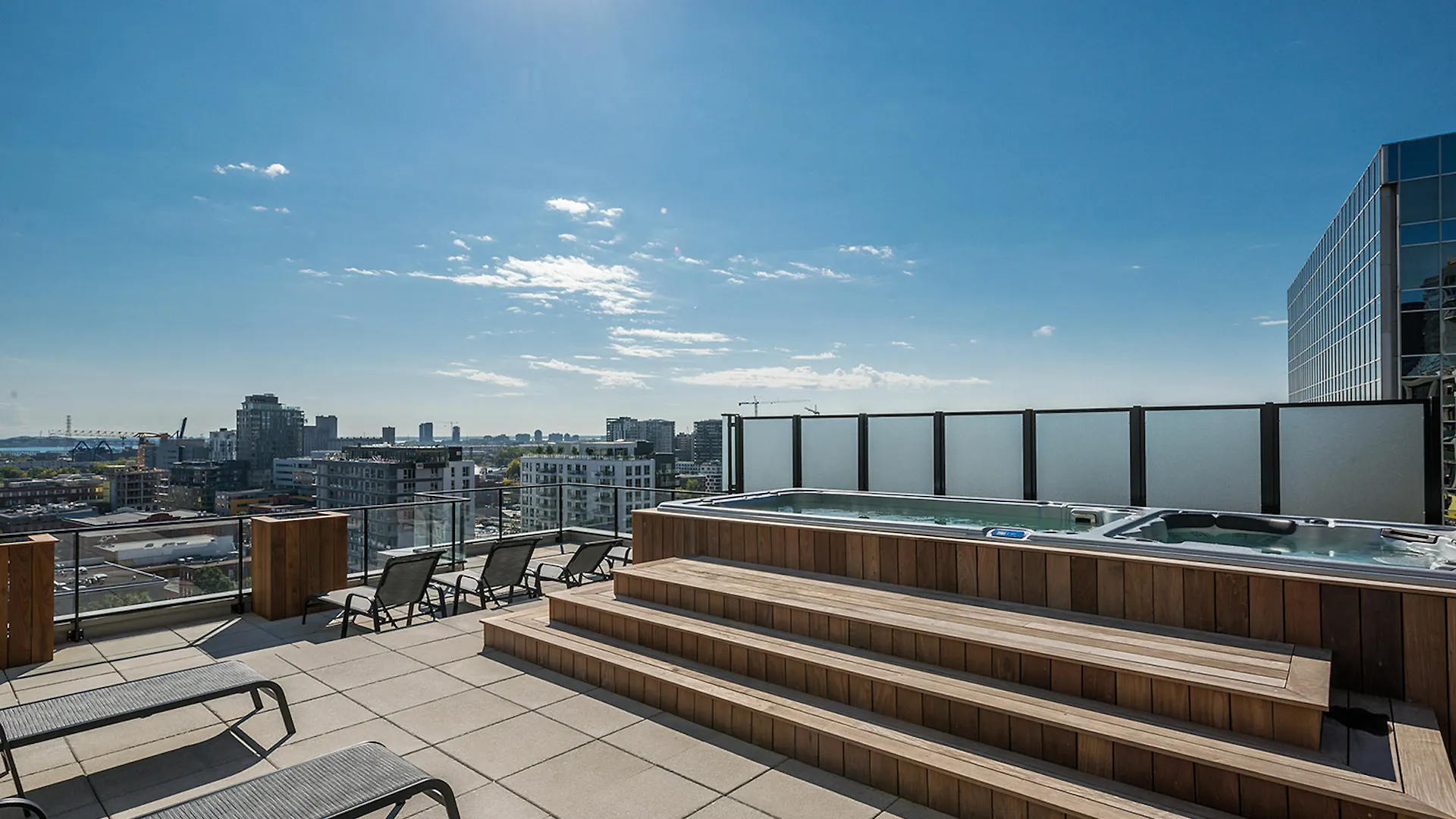 Chic 1Br In Old Montreal By Sonder Lägenhet